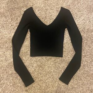 Forever 21 V-Neck Cropped Top Size Small